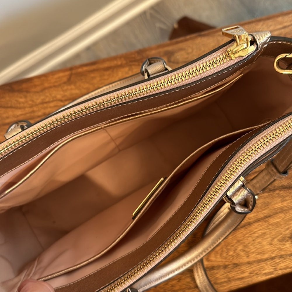 Tory Burch Purse - Picture 3 of 3